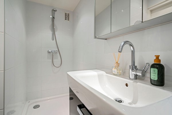 Medium property photo - Maassluisstraat 408, 1062 GS Amsterdam